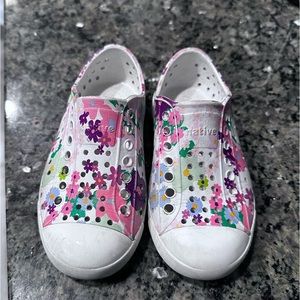 Native Kids Shoes. Size C9